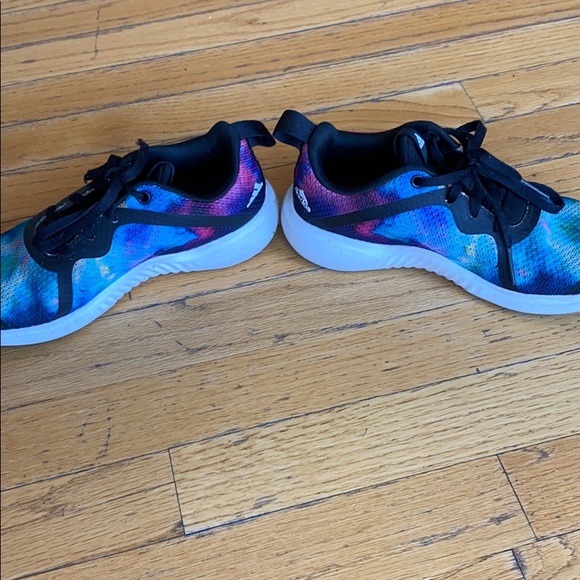 Adidas tie dye tennis shoes - Picture 5 of 12